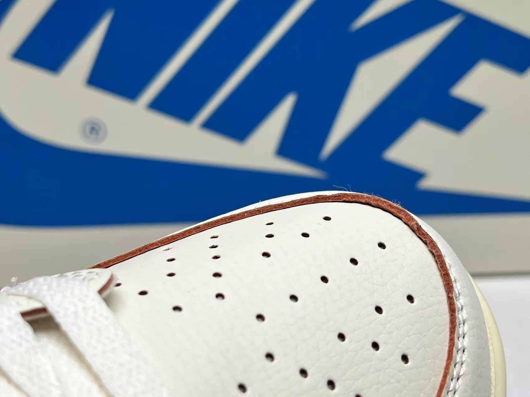 Travis Scott x fragment design x Air Jordan 1 Low Shoes Sneakers