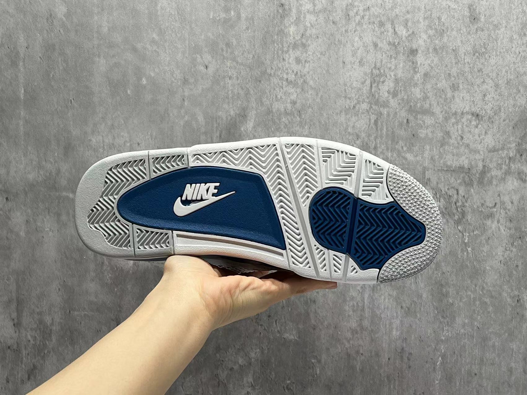 Air Jordan 4 Retro "Military Blue" Shoes Sneakers