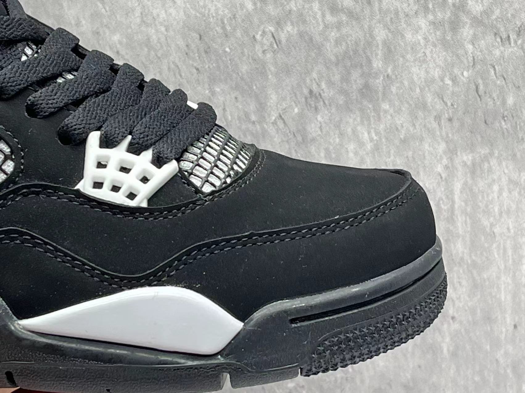 Air Jordan 4 Retro "White Thunder" Shoes Sneakers